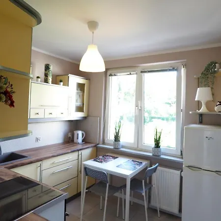 Kghn Wyszynskiego Ii 아파트